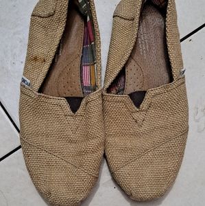 Men's TOMS shoes